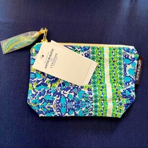 Nwt Rare, charming Cosmetic bag collaboration between L’OCCITANE and ANTIK BATIK